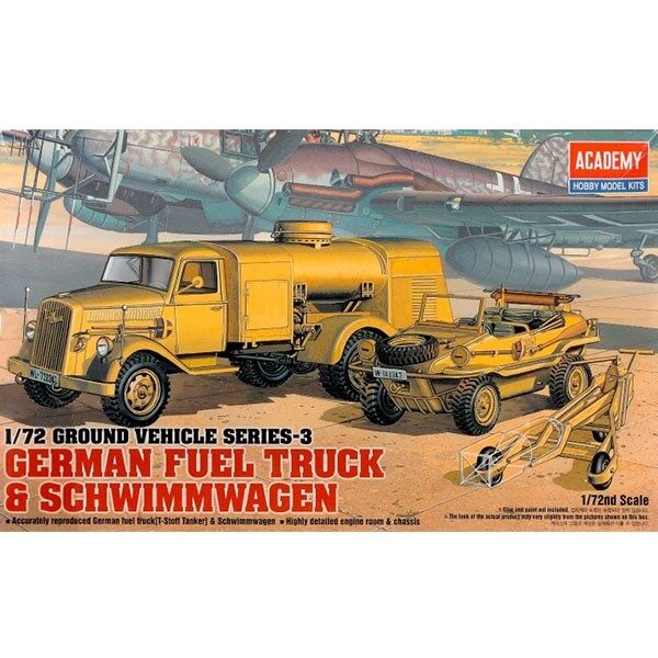 academy 13401 German Fuel Truck & Schwimmwagen Kit en plástico para montar y pintar. Incluye 1 camión cisterna Opel Blitz, 1 vehículo anfibio Schwimmwagen y 1 carro porta bombas.