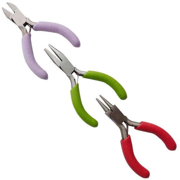 dismoer 12431 Juego de 3 Alicates de Joyero Juego de joyero compuesto por tres mini-alicates. - Alicate punta cónica, punta plana lisa y corte trasversal. Mango anatómico con antideslizante.