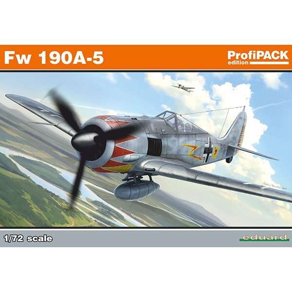 eduard 70116 Focke-Wulf Fw190A-5 Focke-Wulf Fw190A-5 de la serie Profipack de Eduard. Incluye dos fuselajes y dos juegos de alas distintos.