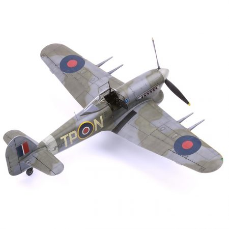 eduard 11113 Typhoon Mk.Ib Ranger Limited Edition Kit en plástico para montar y pintar. Incluye piezas en fotograbado, resina y mascarillas.
