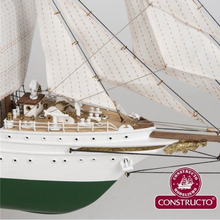 constructo 80622 Juan Sebastian Elcano 1/205 Kit de montaje en madera y metal con el casco en madera maciza tallado de fábrica.