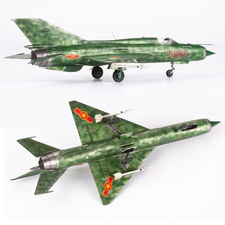 eduard 11115 MiG-21PFMs flown by Vietnamese Air Force Kit en plástico para montar y pintar de la serie profiPACK de Eduard.