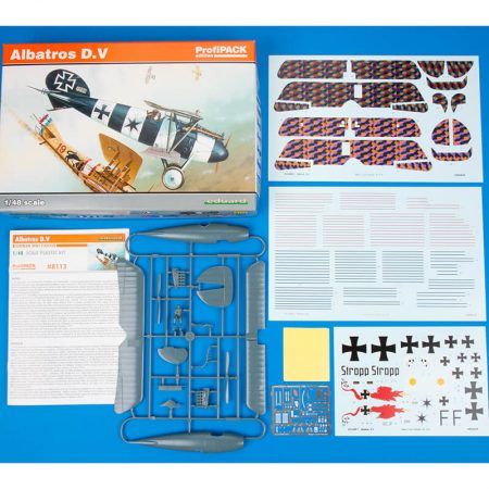 eduard 8113 Albatros D.V profiPACK 1/48 Kit en plástico para montar y pintar. Incluye fotograbados y mascarillas. Hoja de calcas con 5 decoraciones.