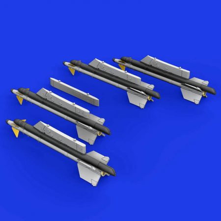 eduard brassin 672188 R-13M Missiles with Pylons for MiG-21 1/72 Kit en resina de los misiles R-13M con los pilones para el MIG-21.