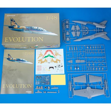 eduard 11121 L-39 Albatros Evolution Kit en plástico para montar y pintar de Eduard en edición limitada. Incluye fotograbados, piezas en resina y mascarillas. Hoja de calcas con 2 decoraciones Rusia y Hungría