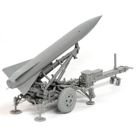 dragon 3600 MGM-52 Lance Missile w/Launcher Kit en plástico para montar y pintar. Hoja de calcas con una decoración del US Army en 1972