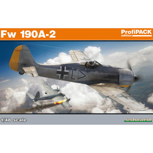 eduard 82146 Focke Wulf Fw 190A-2 ProfiPACK 1/48 Kit en plástico para montar y pintar de la serie profiPACK de Eduard. Incluye fotograbados, piezas en resina y mascaras
