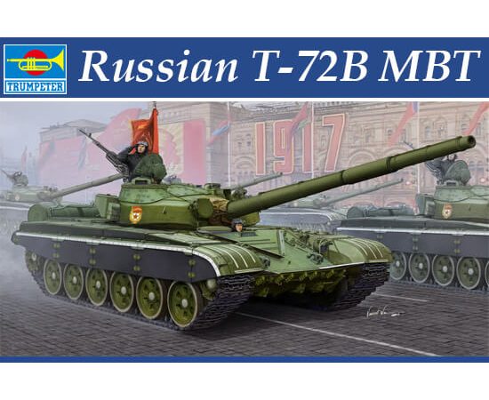 trumpeter 05598 Russian T-72B MBT Kit en plástico para montar y pintar.  Incluye piezas en fotograbado y cadenas por eslabones individuales.