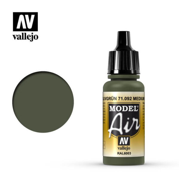 MA 71092 Olivgrün - Medium Olive 17mlRAL6003Esta formada por una amplia selección de colores primarios y militares desde la 1ªGM hasta la actualidad.