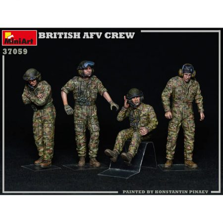 miniart models 37059 Britsh AFV Crew Modern kit en plástico para montar y pintar 4 figuras de carristas británicos modernos.