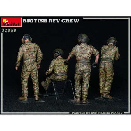 miniart models 37059 Britsh AFV Crew Modern kit en plástico para montar y pintar 4 figuras de carristas británicos modernos.