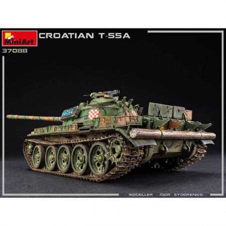miniart 37088 T-55A Croatian 1/35 Kit en plástico para montar y pintar. Incluye piezas en fotograbado y cadenas por eslabones individuales.
