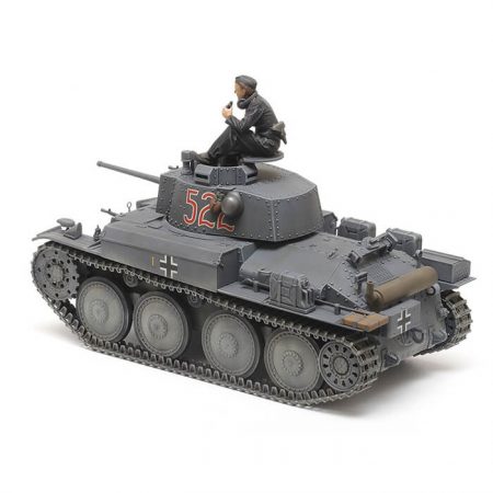 tamiya 35369 Panzerkampfwagen 38(t) Ausf.E/F 1/35 Kit en plástico para montar y pintar. Incluye fotograbado, cadenas por tramo y eslabón y 1 figura.