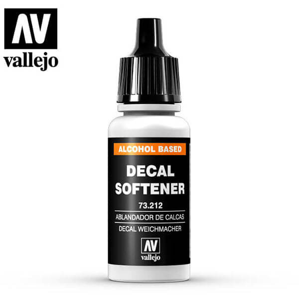 AV 73212 Decal Softener - Ablandador de Calcas 17 ml Decal Softener protege la calca y ablanda su soporte para que pueda adaptarse a la superficie del modelo.