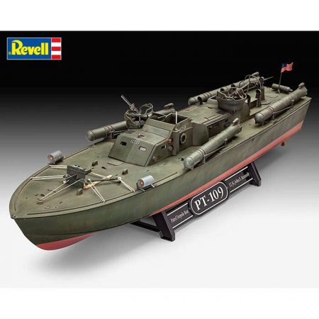 revell 05147 Patrol Torpedo Boat PT-109 1/72 Kit en plástico para montar y pintar. Incluye peana. Hoja de calcas con 2 decoraciones.