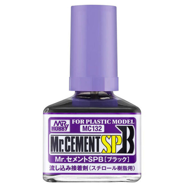 MC132 Mr Cement SPB Black Fast 40ml Adhesivo de Poliestireno Pegamento extra líquido para las maquetas de plástico. Nueva fórmula de color negro traslúcido y secado rápido.