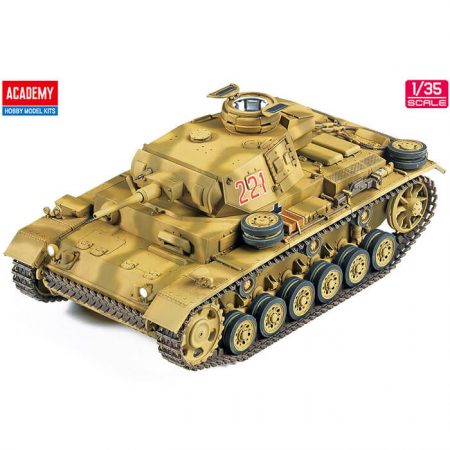 academy 13531 German Panzer III Ausf. J North Afrika 1/35 Kit en plástico para montar y pintar. Incluye piezas en fotograbado. Cadenas por tramo y eslabón