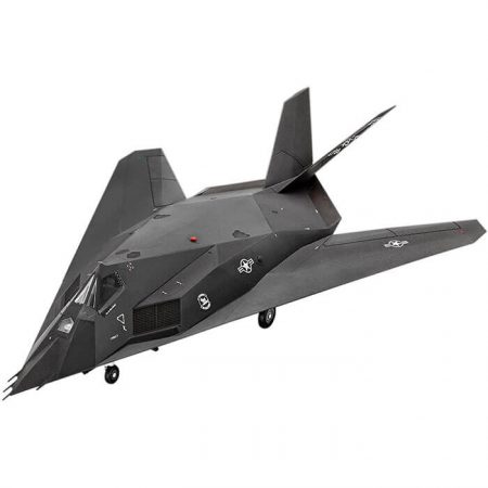 revell 03899 Lockheed Martin F-117A Nighthawk 1/72 Kit en plástico para montar y pintar.