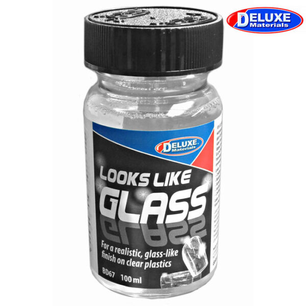 Deluxe Looks Like Glass 100ml Fluido fino con base al agua para crear un brillo intenso efecto cristal.
