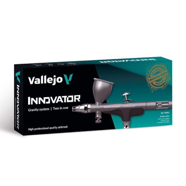 Aerógrafo Innovator By Vallejo, Two In One El aerógrafo Vallejo Innovator está diseñado para un control fino y acabado profesional en miniaturas, modelismo y proyectos creativos. Gracias a su control preciso es ideal para bases lisas, luces/ sombras y efectos finos en superficies pequeñas o complejas.