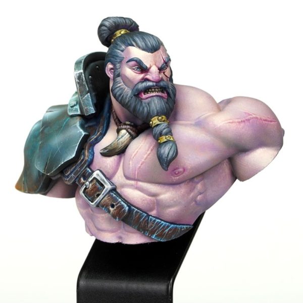 Giraldez Models: Recknor Busto Figura en resina para montar y pintar. Recomendamos el libro Color BSL System para seguir las técnicas de pintura. Altura de la miniatura 45mm.